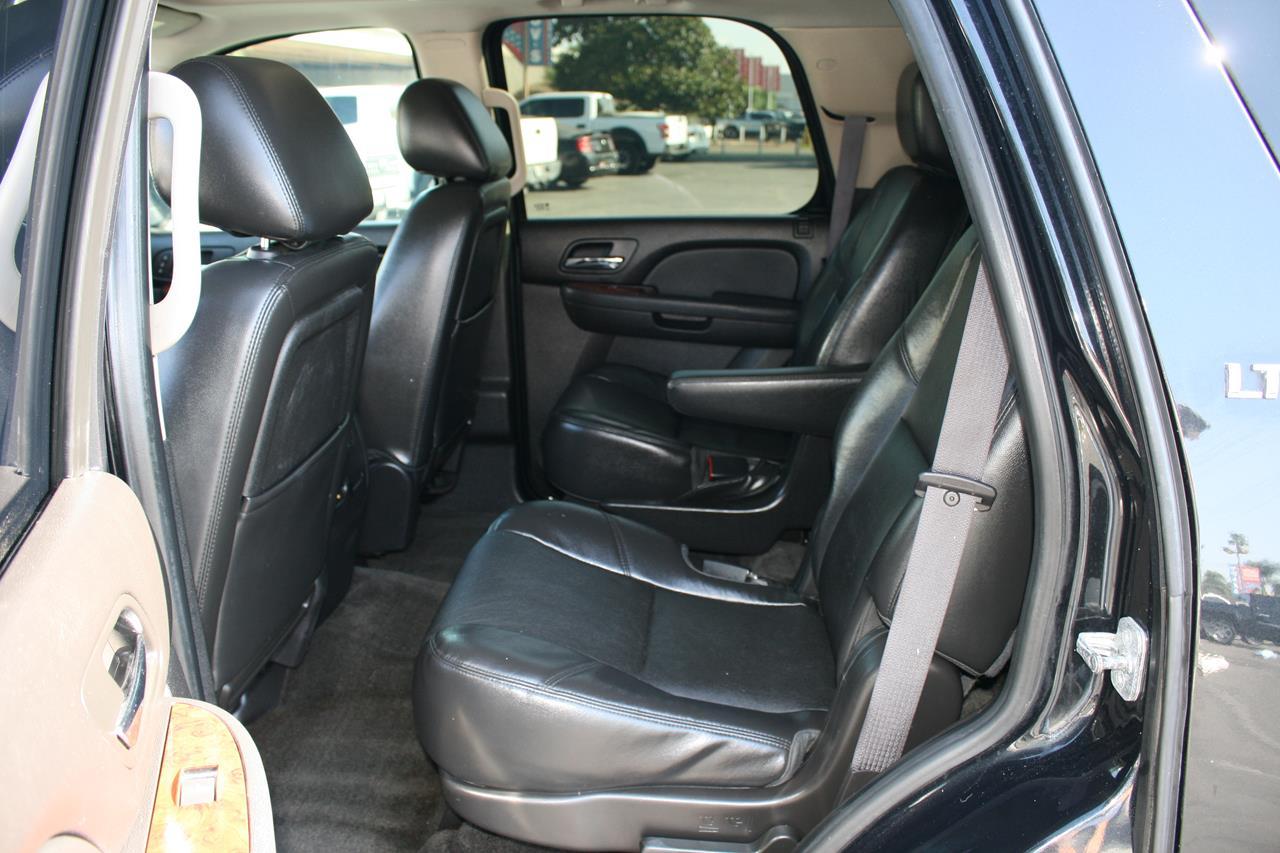 Chevrolet Tahoe 2WD 4dr 1500 LTZ 2012