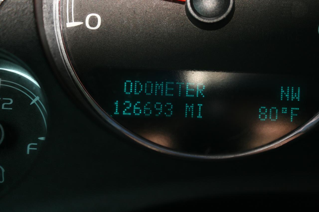 Chevrolet Tahoe 2WD 4dr 1500 LTZ 2012