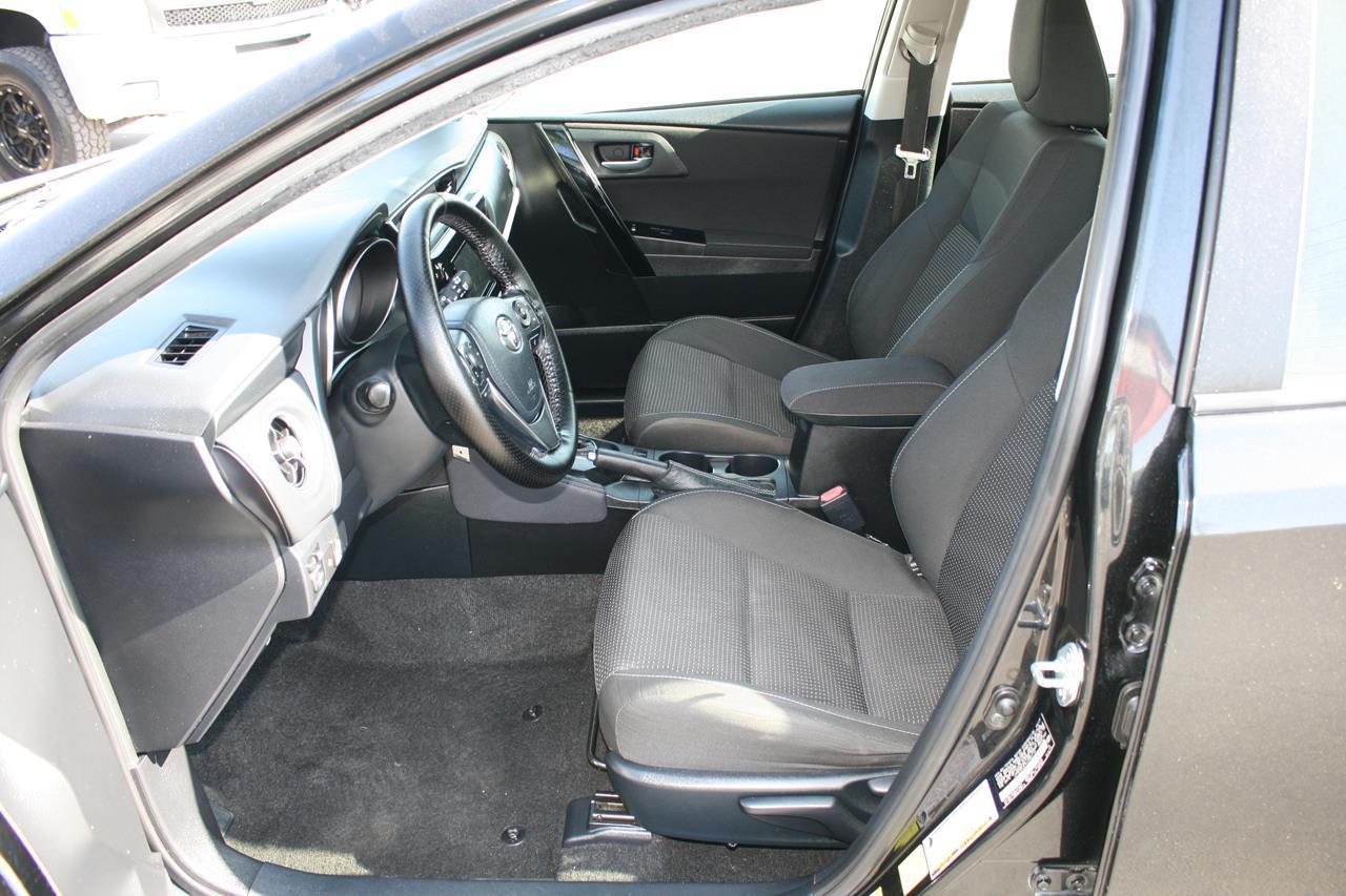 Toyota Corolla iM CVT (Natl) 2018