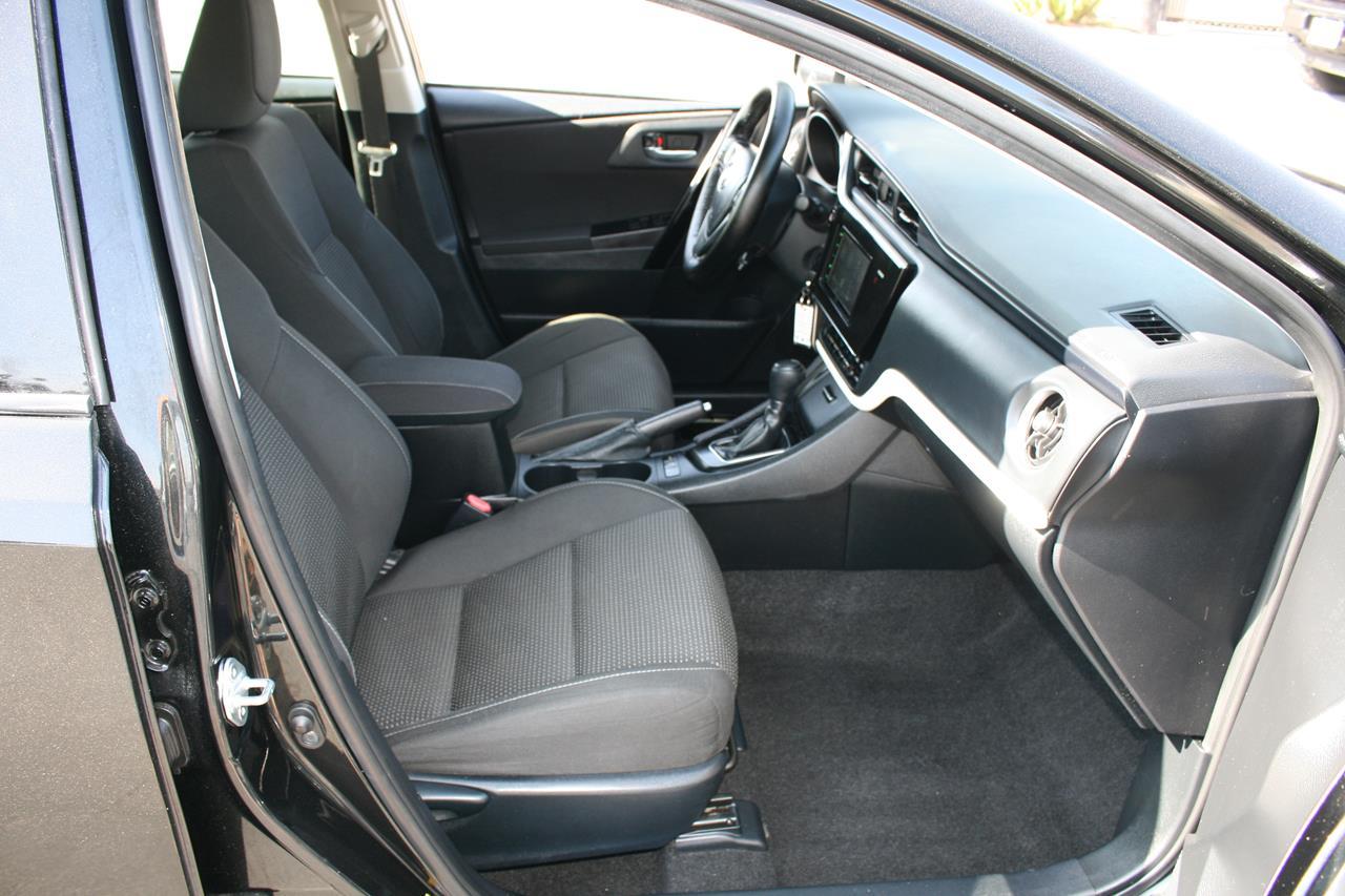 Toyota Corolla iM CVT (Natl) 2018