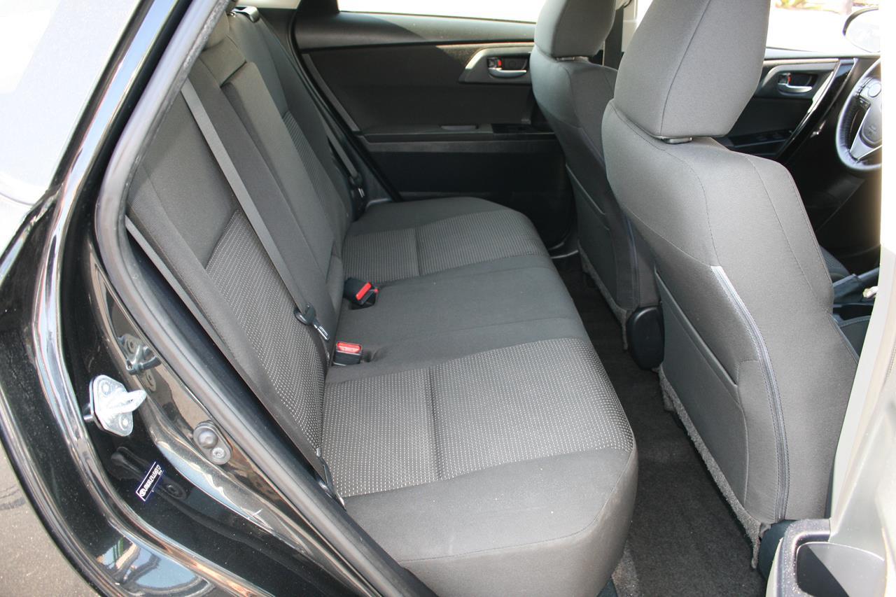 Toyota Corolla iM CVT (Natl) 2018