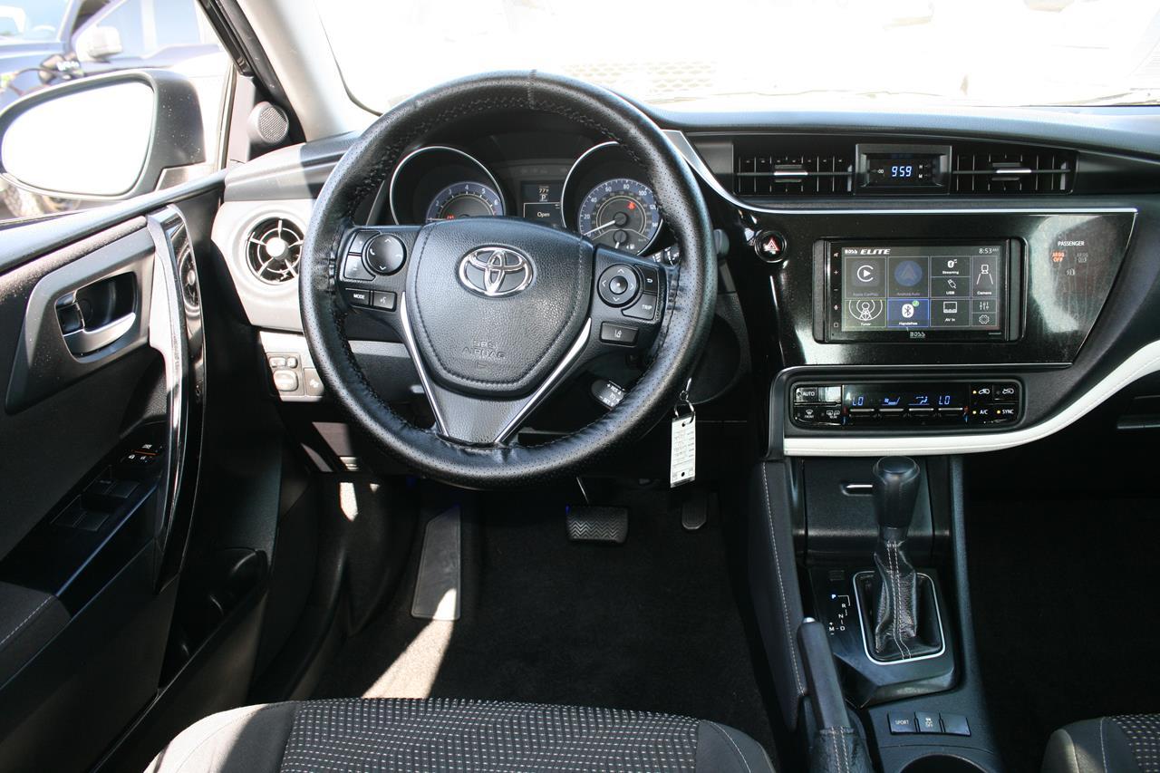 Toyota Corolla iM CVT (Natl) 2018