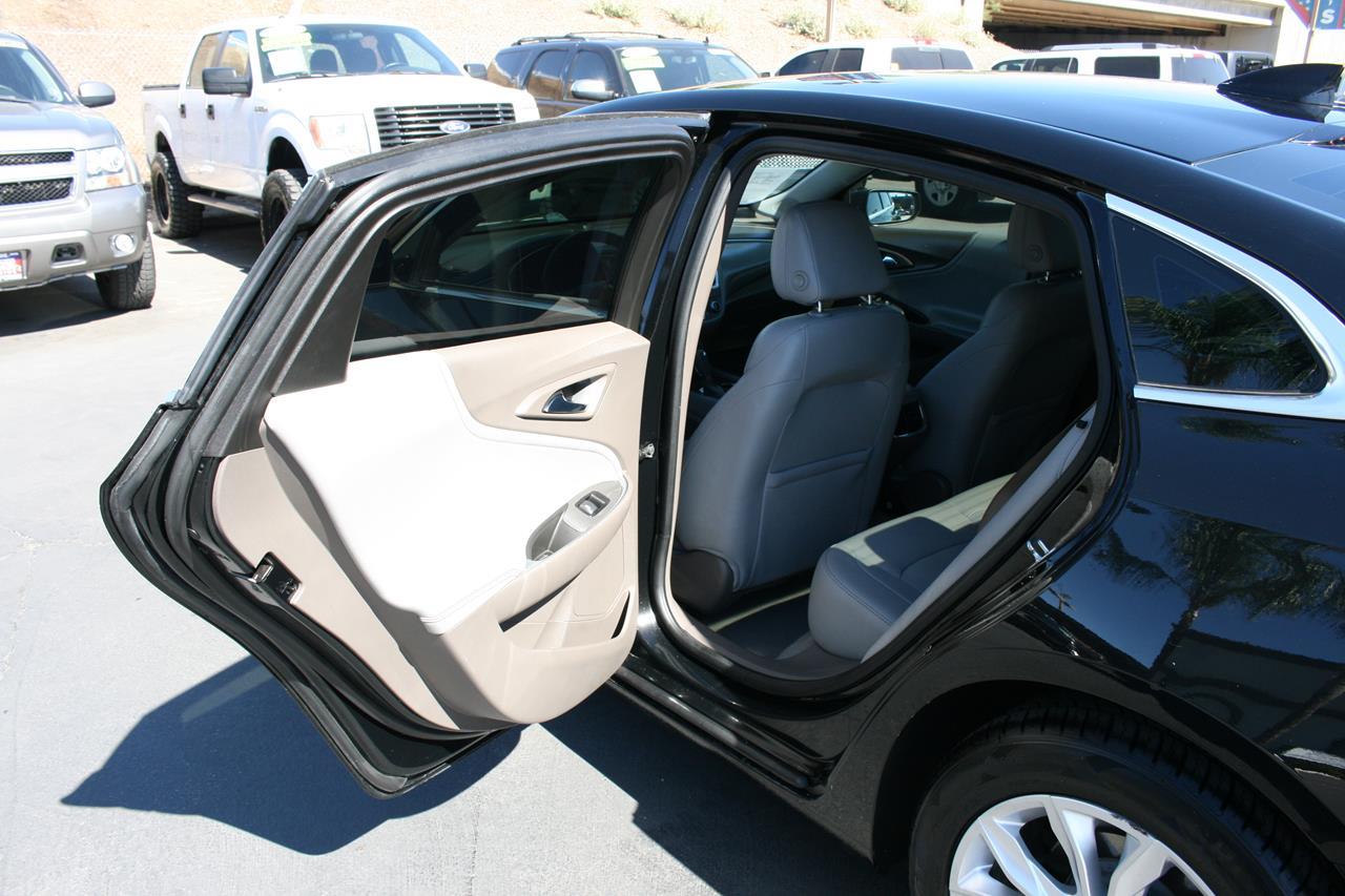 Chevrolet Malibu 4dr Sdn LT w/1LT 2019