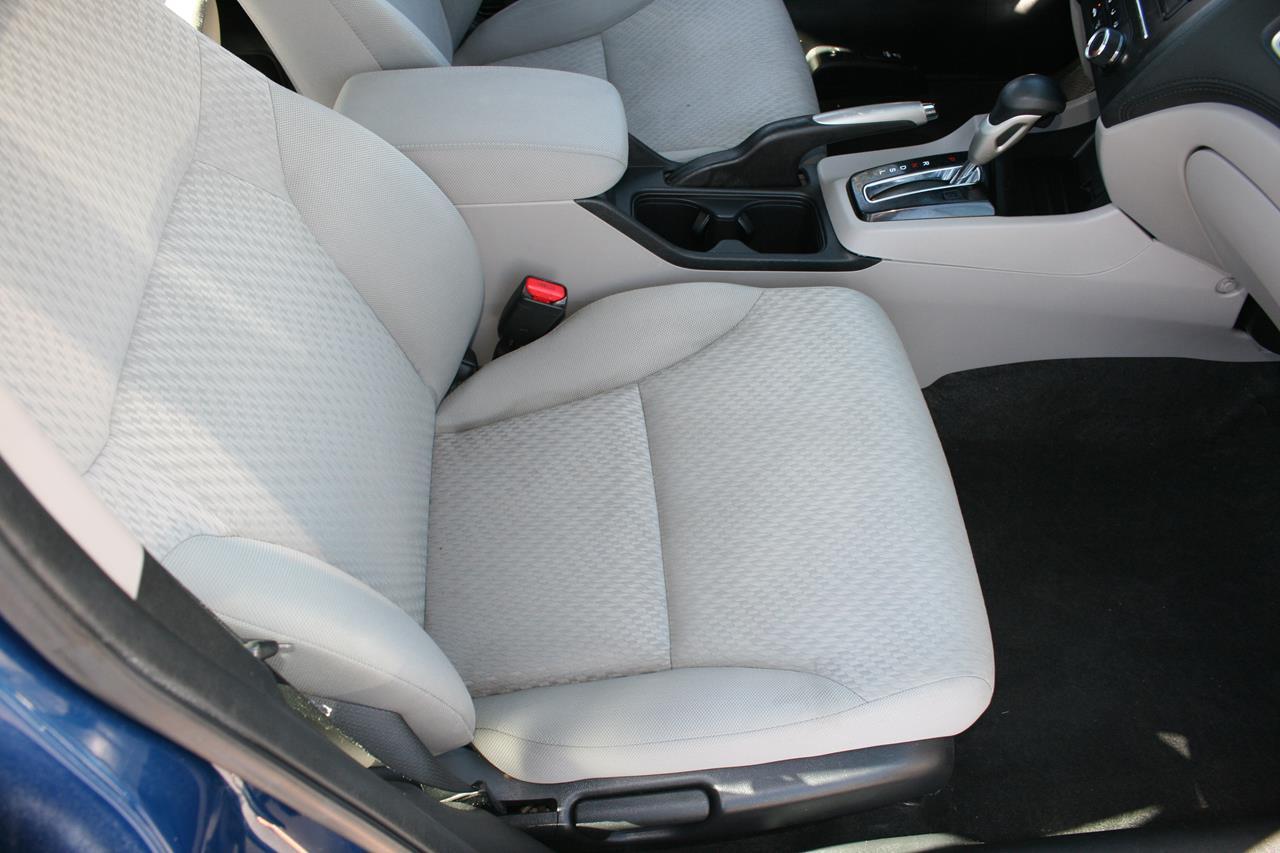Honda Civic Sedan 4dr CVT LX 2014
