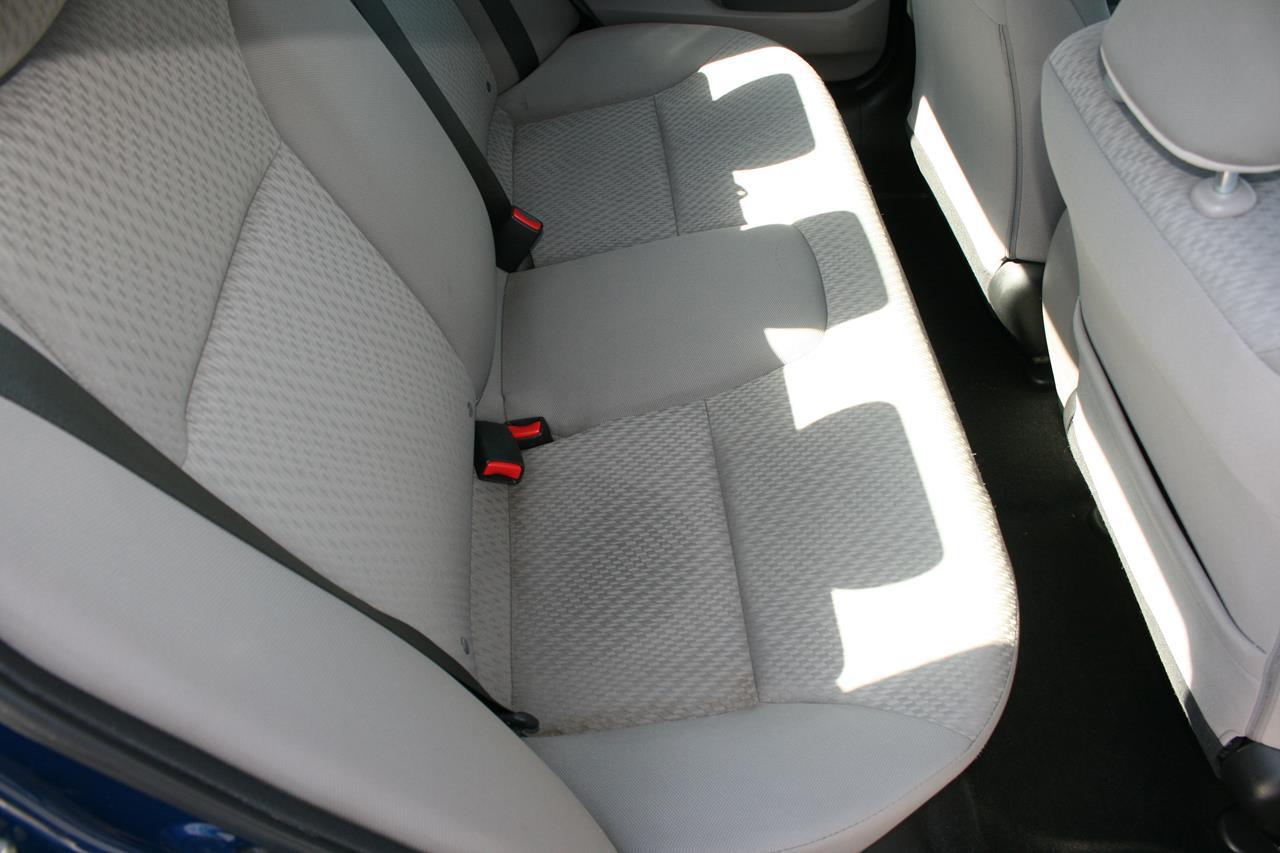 Honda Civic Sedan 4dr CVT LX 2014