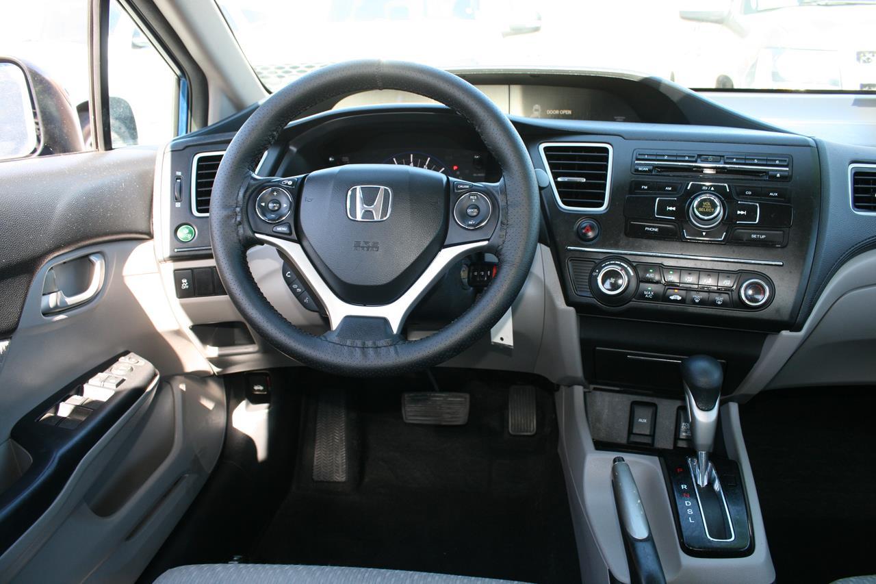 Honda Civic Sedan 4dr CVT LX 2014