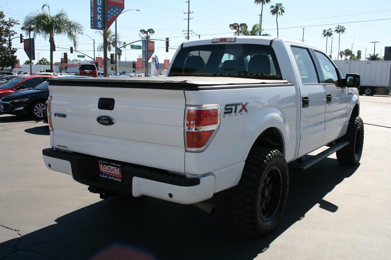 Ford F-150 2WD SuperCrew 145" STX 2014