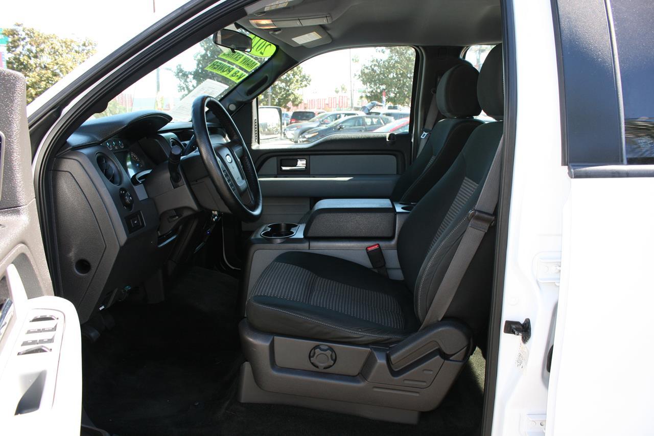 Ford F-150 2WD SuperCrew 145" STX 2014