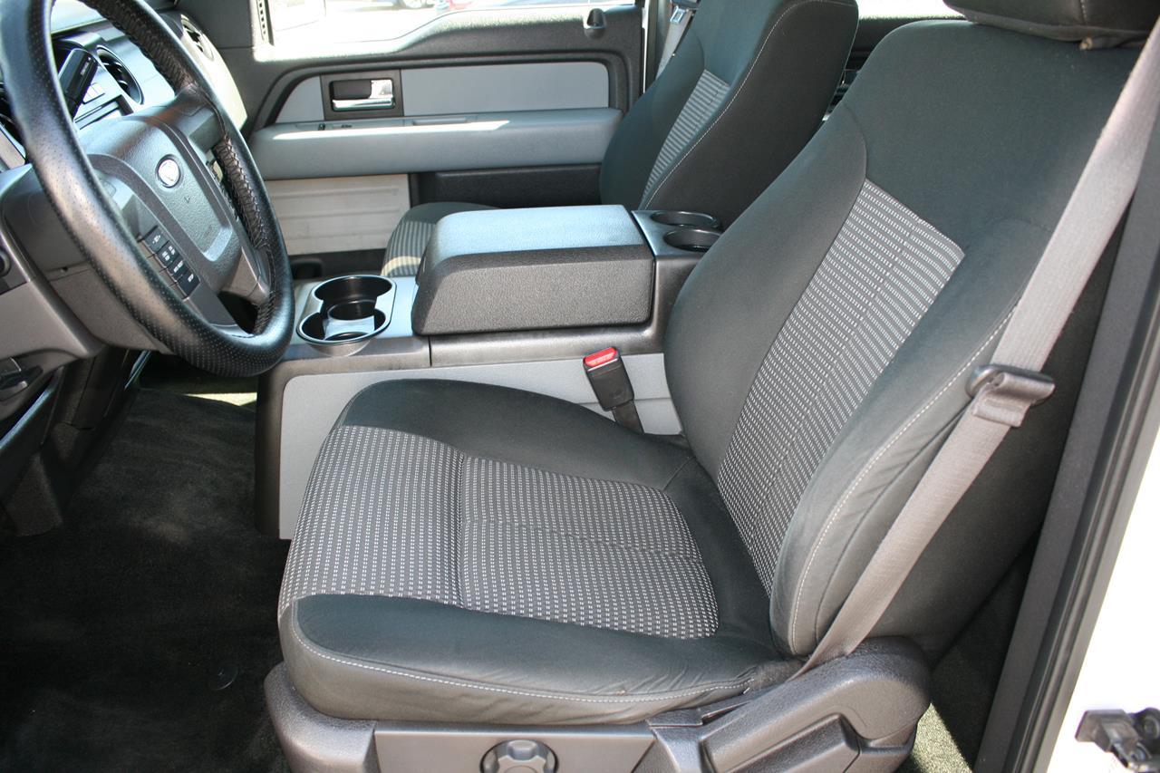Ford F-150 2WD SuperCrew 145" STX 2014