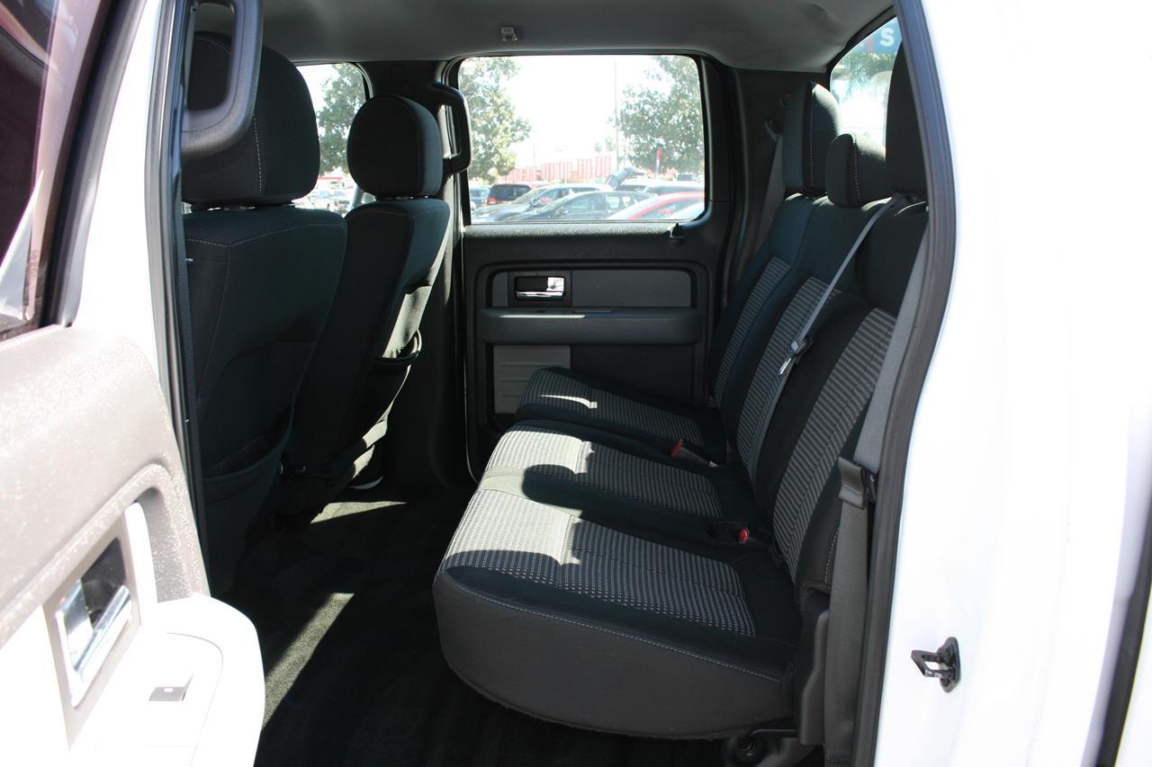 Ford F-150 2WD SuperCrew 145" STX 2014
