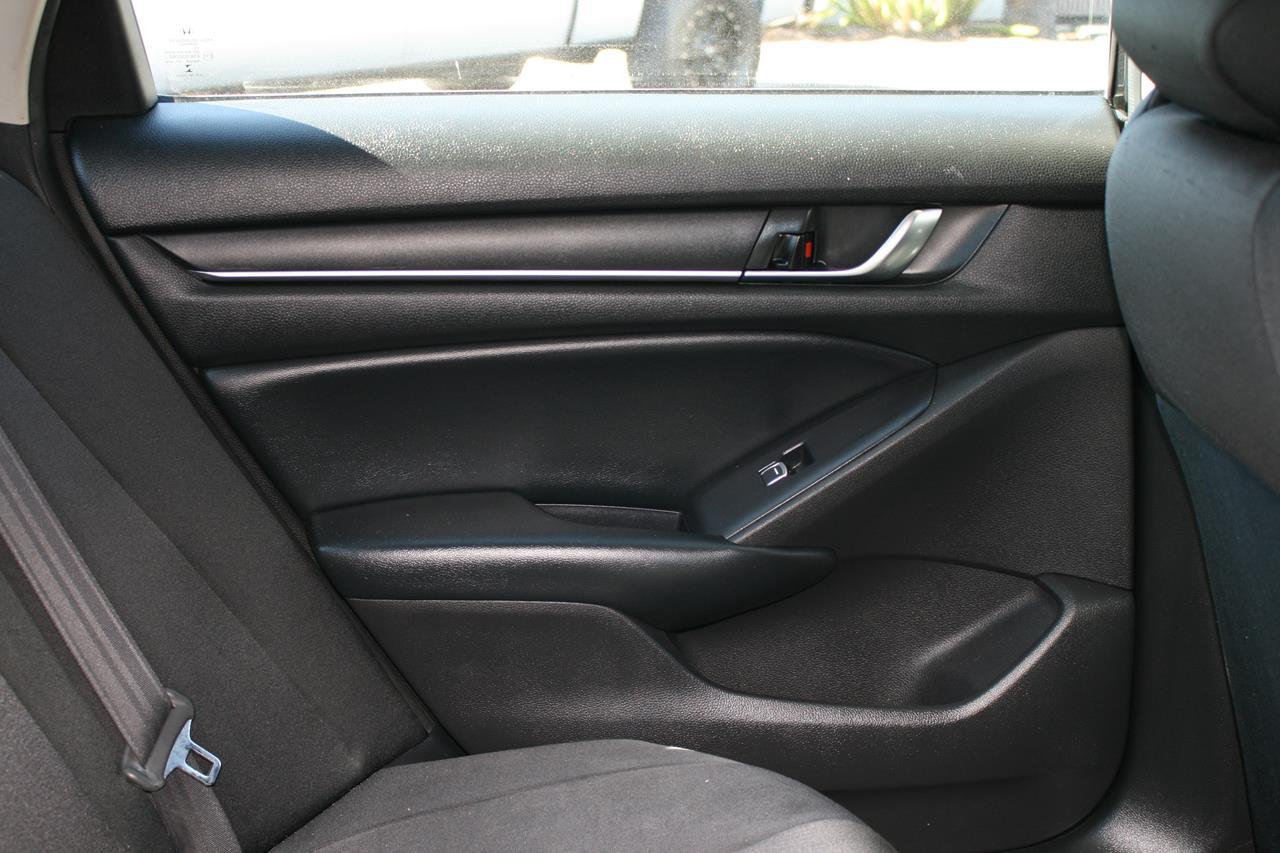 Honda Accord Sedan LX 1.5T CVT 2018