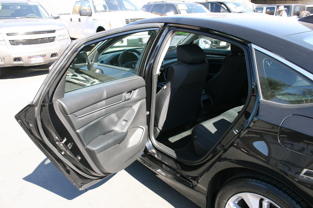 Honda Accord Sedan LX 1.5T CVT 2018