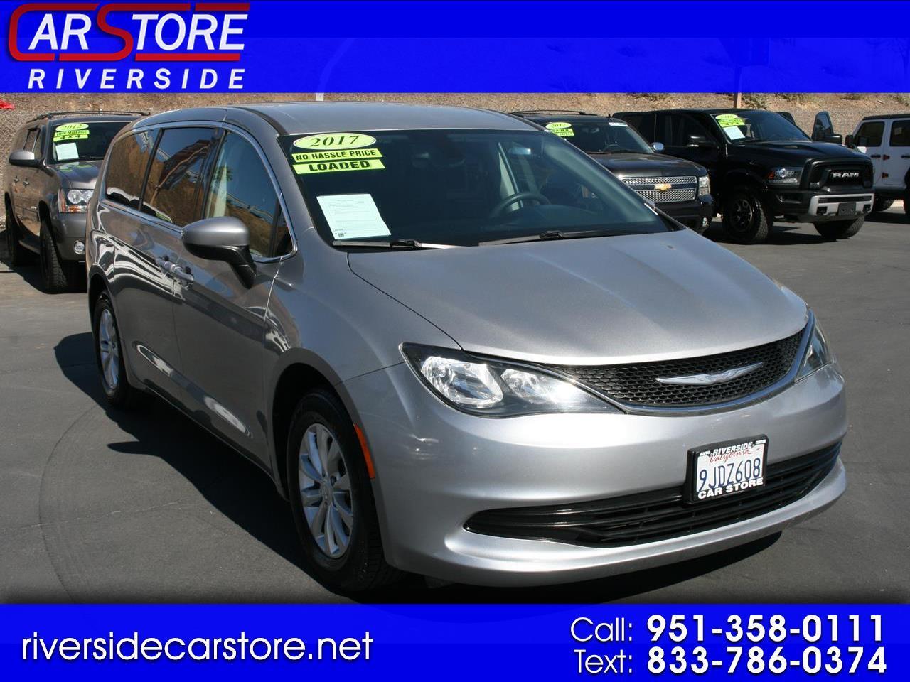 2017 Chrysler Pacifica Touring FWD