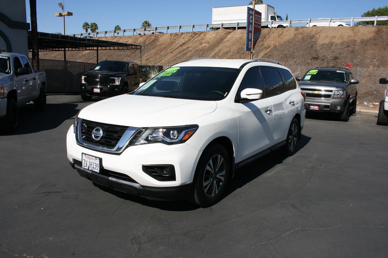 Nissan Pathfinder FWD S 2017