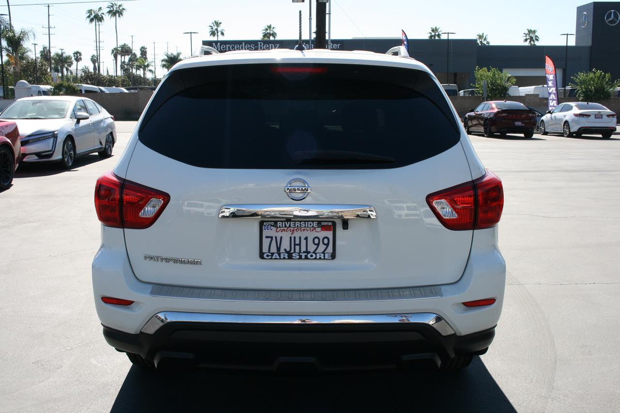 Nissan Pathfinder FWD S 2017