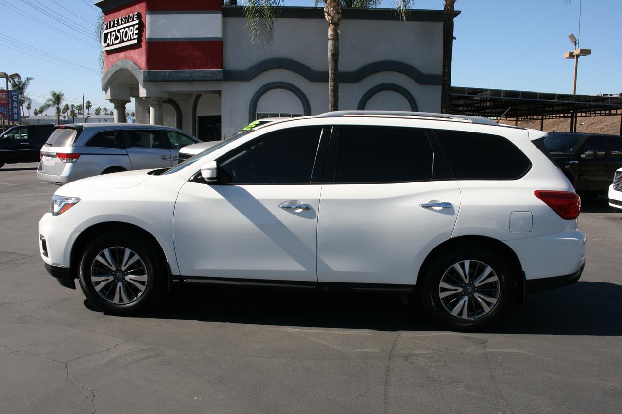 Nissan Pathfinder FWD S 2017
