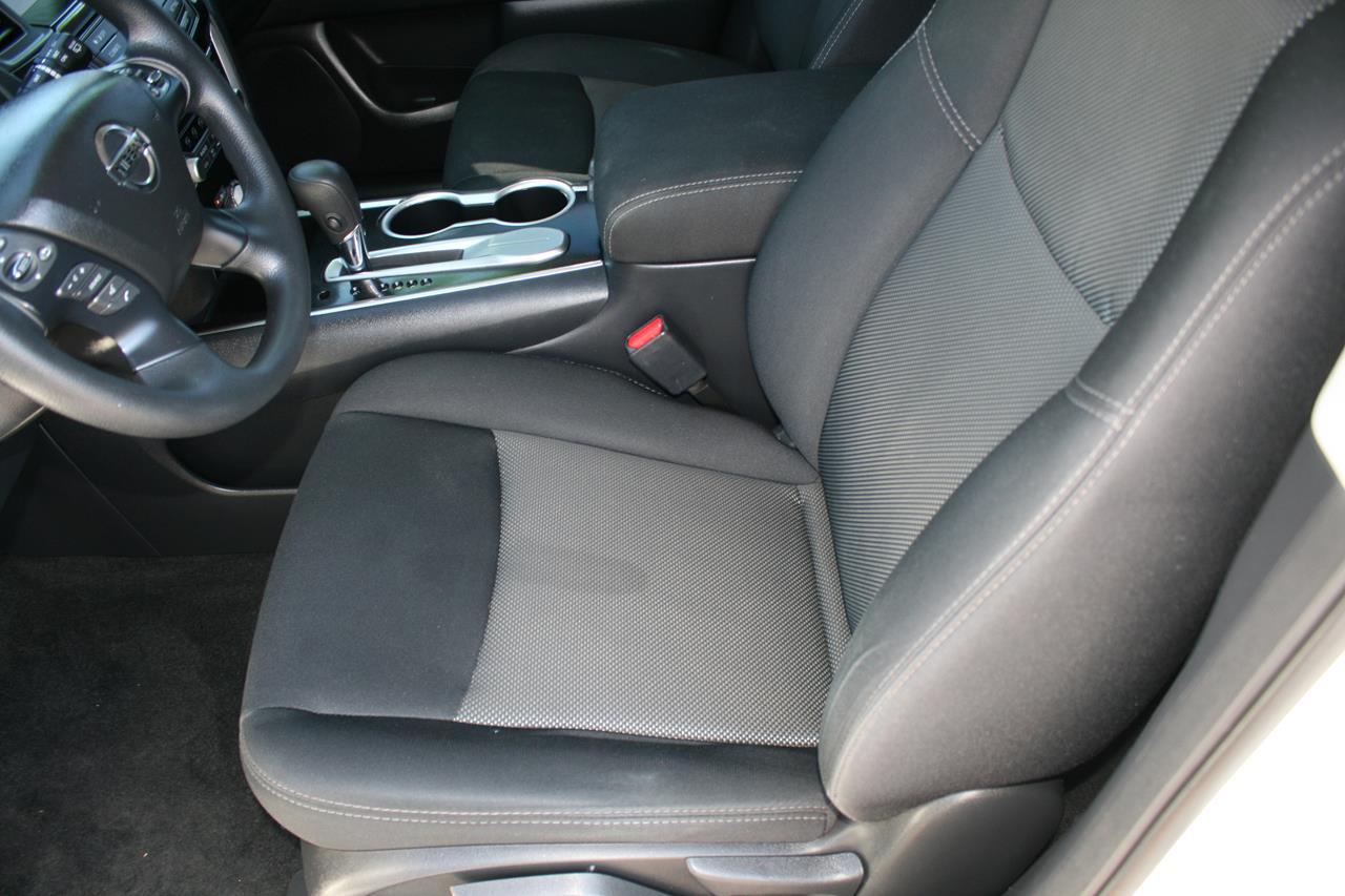 Nissan Pathfinder FWD S 2017