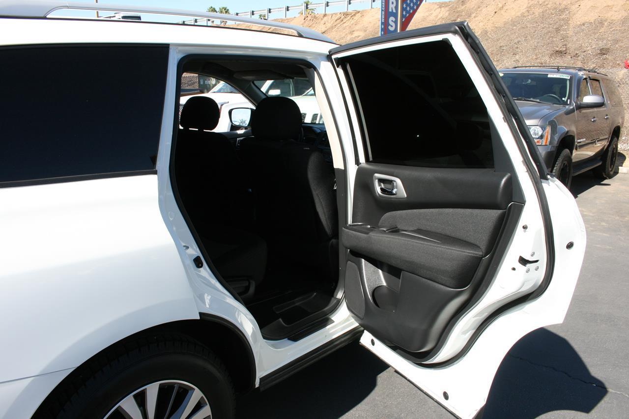 Nissan Pathfinder FWD S 2017
