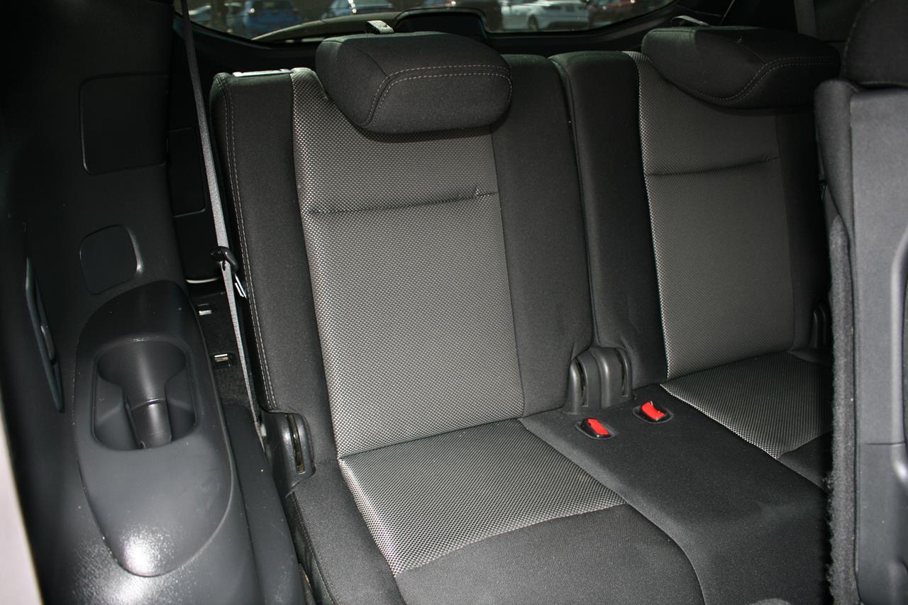 Nissan Pathfinder FWD S 2017