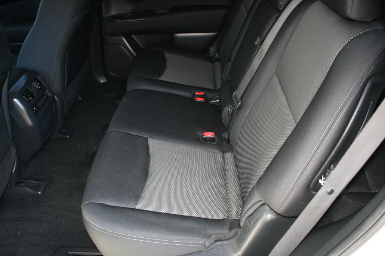 Nissan Pathfinder FWD S 2017