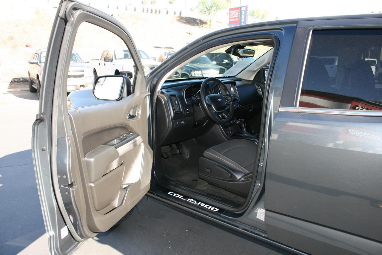 Chevrolet Colorado 2WD Crew Cab 140.5" LT 2015