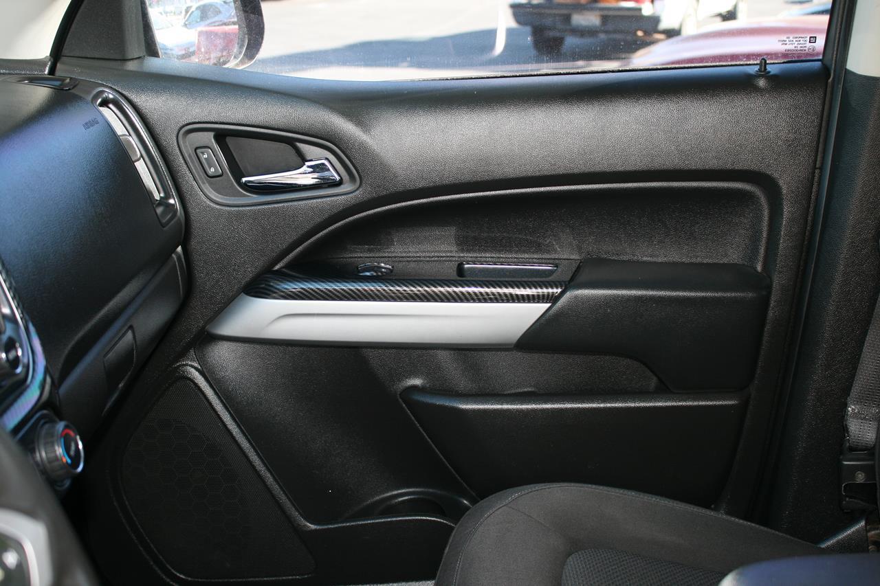 Chevrolet Colorado 2WD Crew Cab 140.5" LT 2015