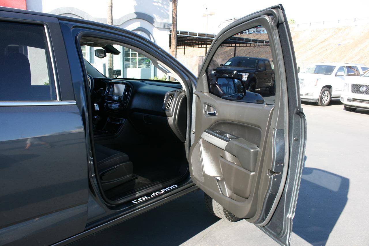 Chevrolet Colorado 2WD Crew Cab 140.5" LT 2015