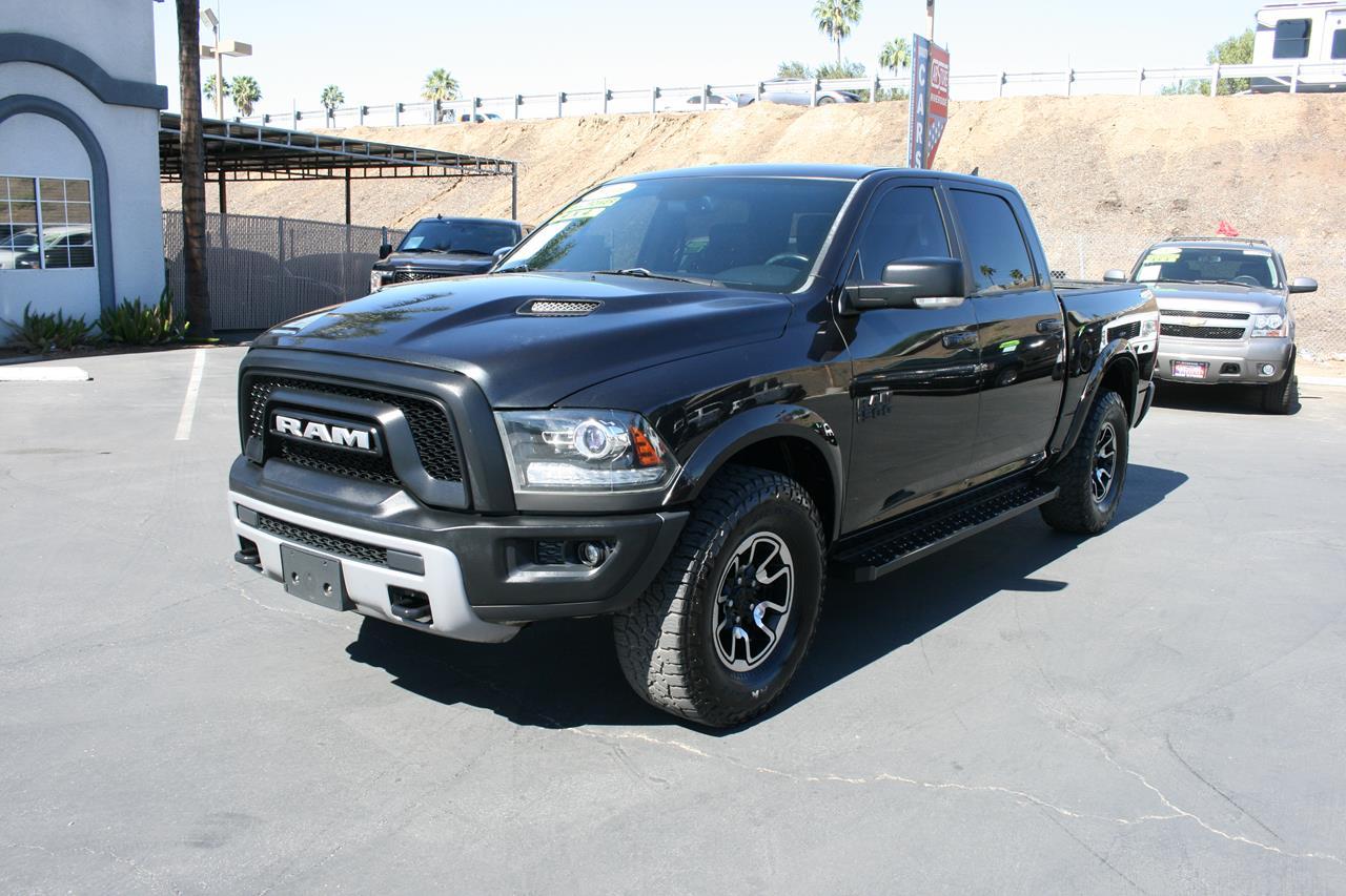 RAM 1500 4WD Crew Cab 140.5" Rebel 2016