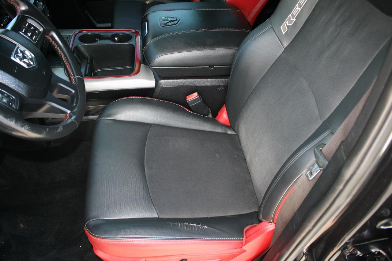 RAM 1500 4WD Crew Cab 140.5" Rebel 2016