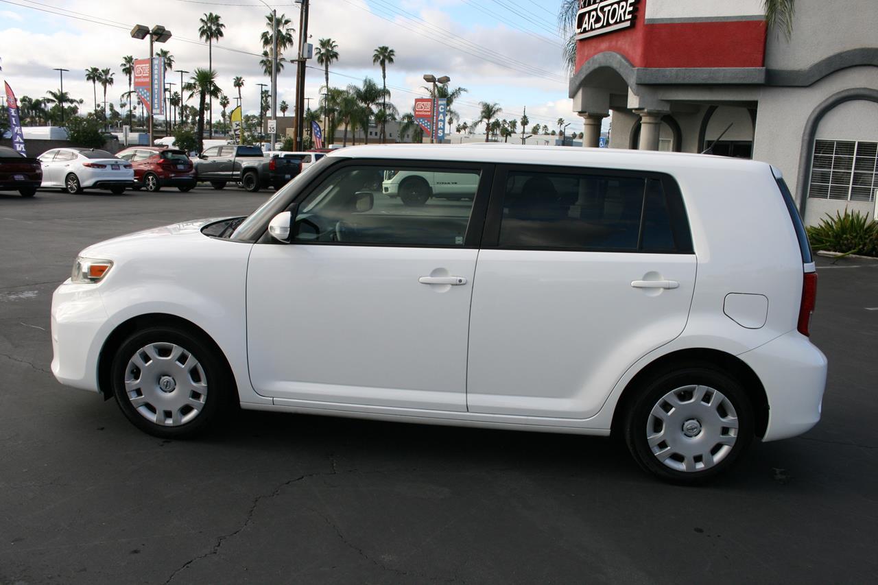 Scion xB 5dr Wgn Auto (Natl) 2013