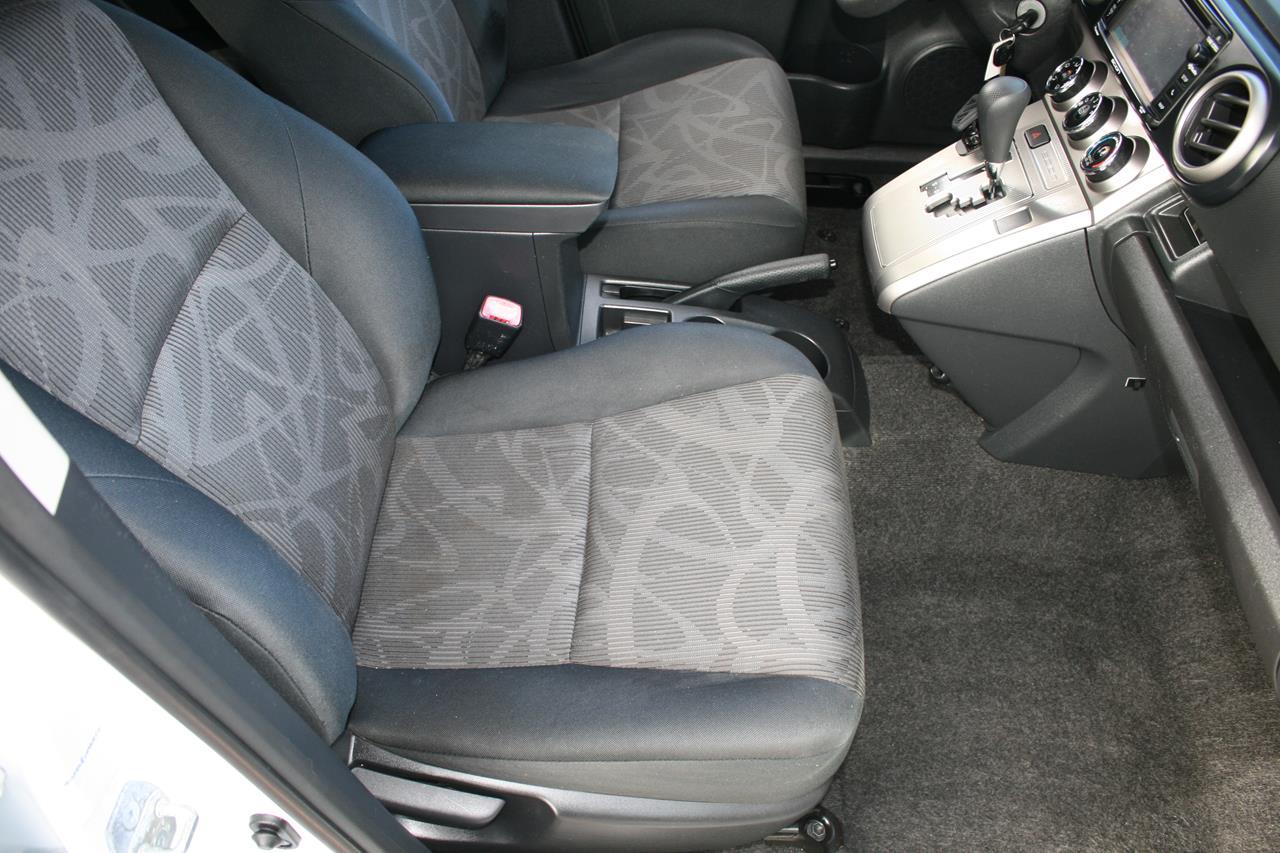 Scion xB 5dr Wgn Auto (Natl) 2013