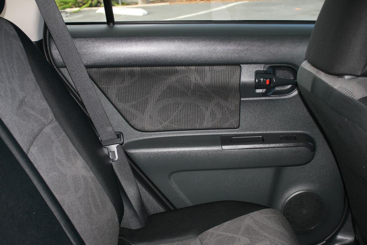 Scion xB 5dr Wgn Auto (Natl) 2013