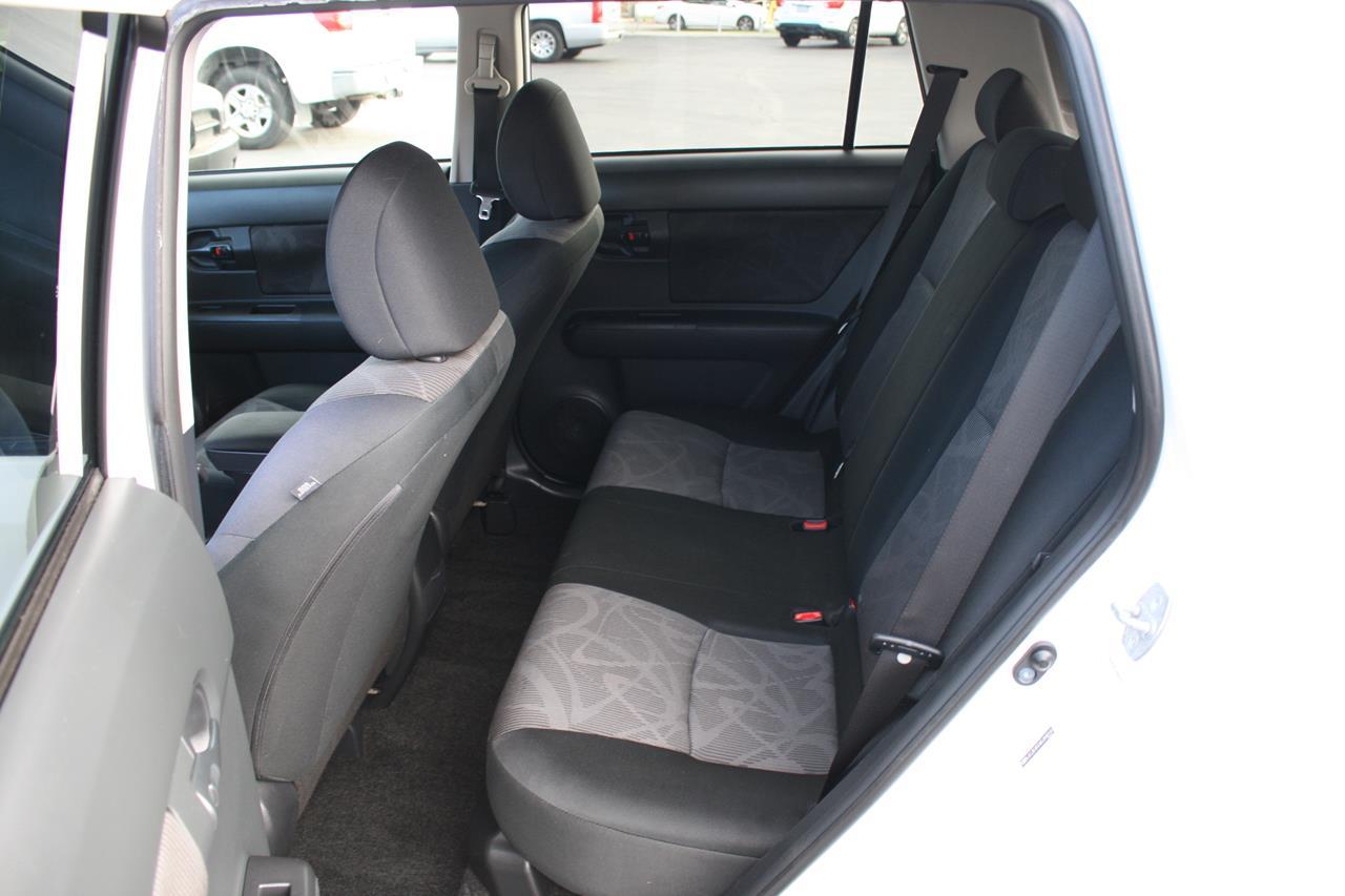 Scion xB 5dr Wgn Auto (Natl) 2013