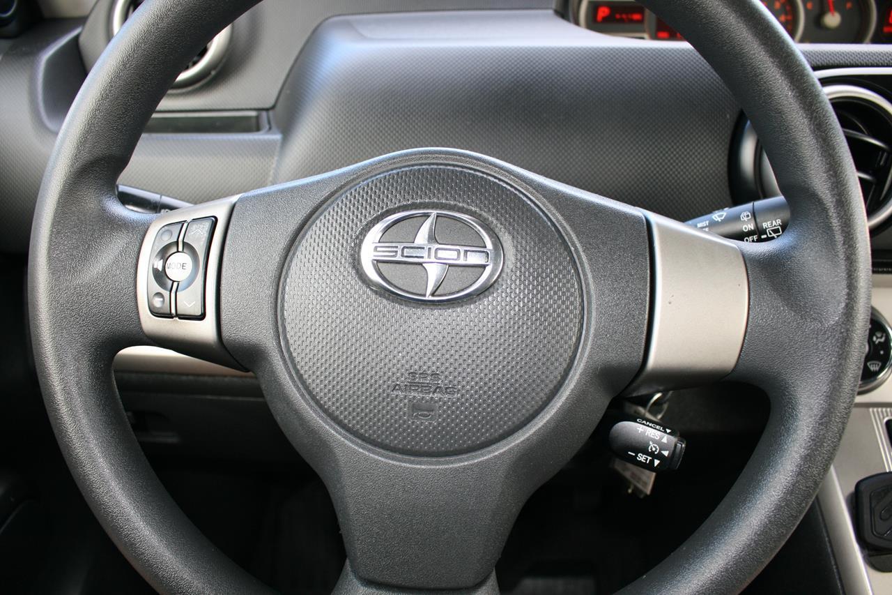 Scion xB 5dr Wgn Auto (Natl) 2013