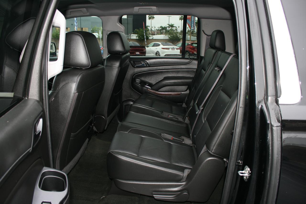 GMC Yukon XL 2WD 4dr SLT 2017