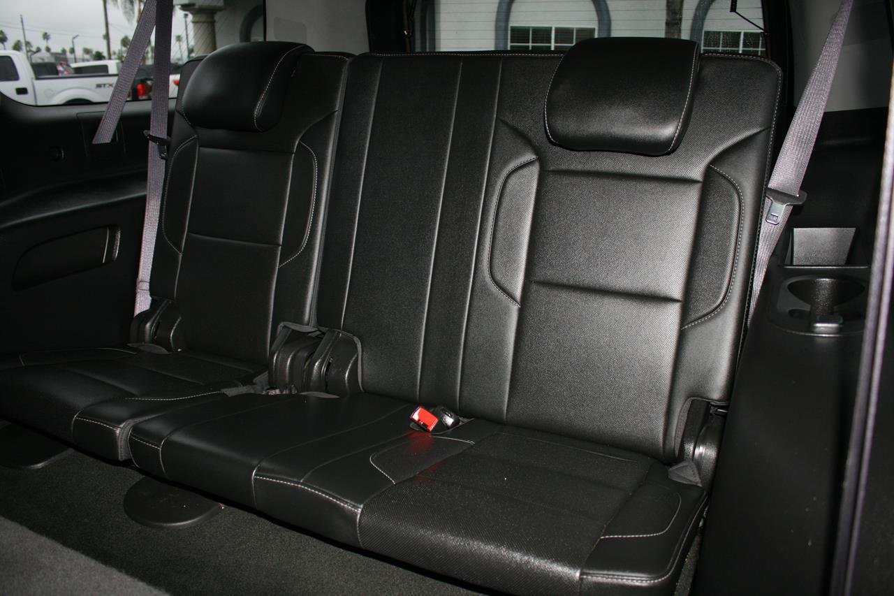 GMC Yukon XL 2WD 4dr SLT 2017