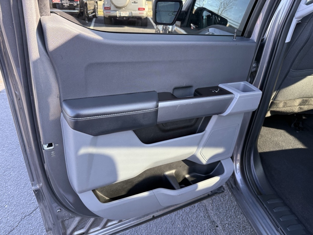 Ford F-150 XLT SuperCrew 5.5-ft. Bed 4WD 2023