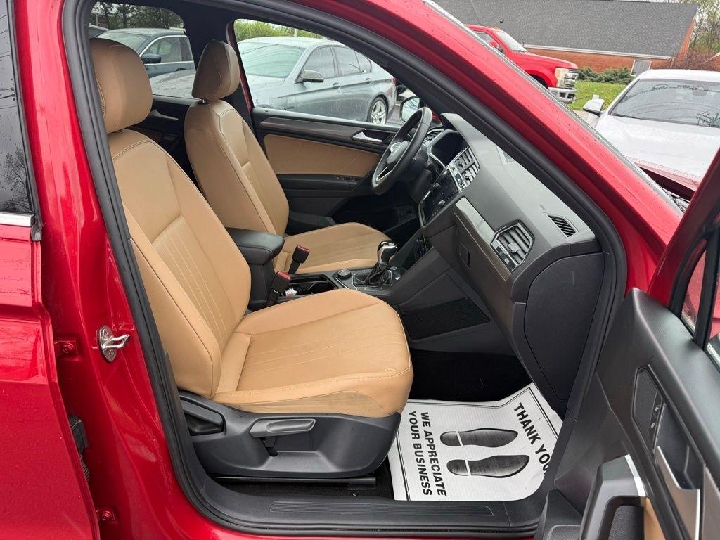 2022 Volkswagen Tiguan SE - Photo 33