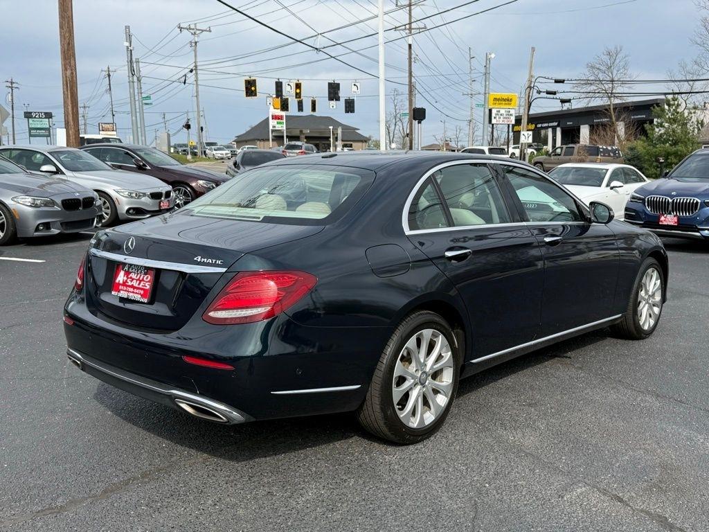 Mercedes-Benz E-Class E300 Luxury 4MATIC Sedan 2017