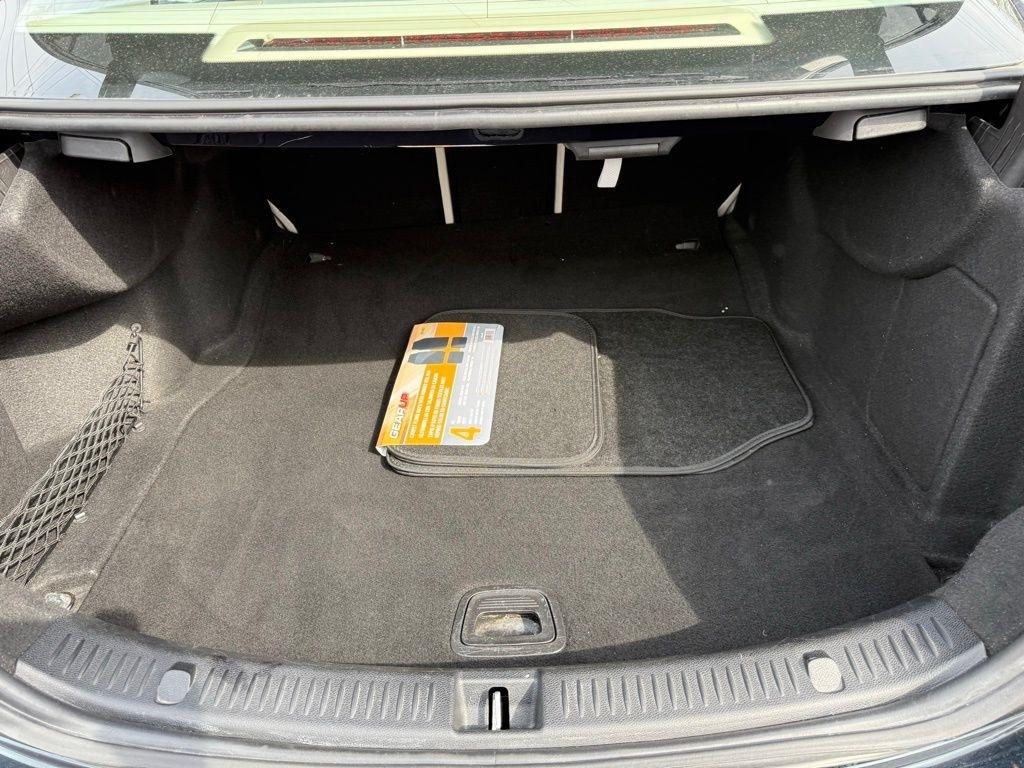 Mercedes-Benz E-Class E300 Luxury 4MATIC Sedan 2017