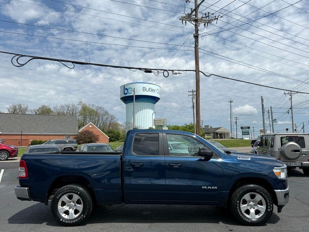 RAM 1500 Big Horn Quad Cab 4WD 2022