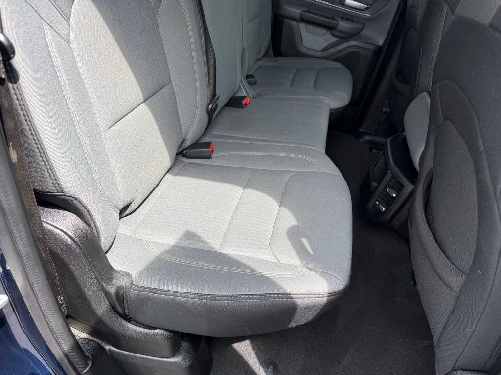 RAM 1500 Big Horn Quad Cab 4WD 2022