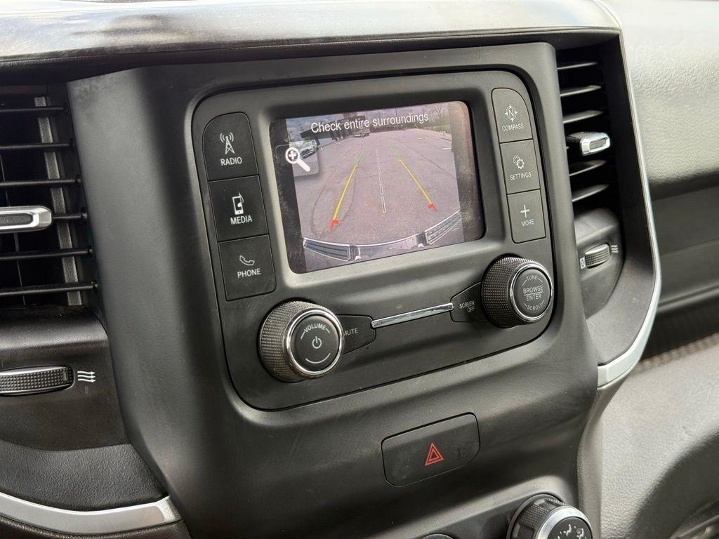 RAM 1500 Big Horn Quad Cab 4WD 2022