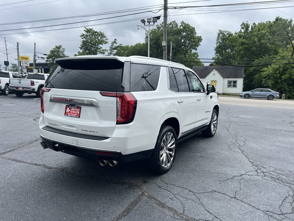 GMC Yukon Denali 4WD 2022