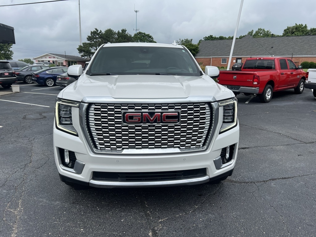 GMC Yukon Denali 4WD 2022