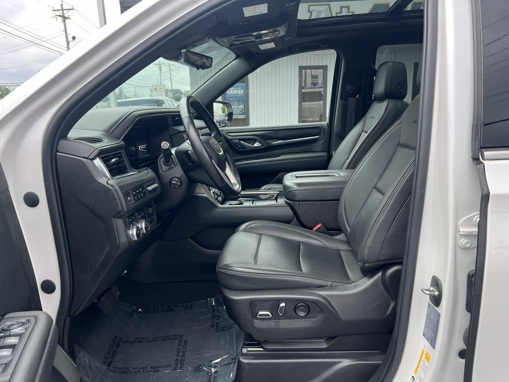 GMC Yukon Denali 4WD 2022