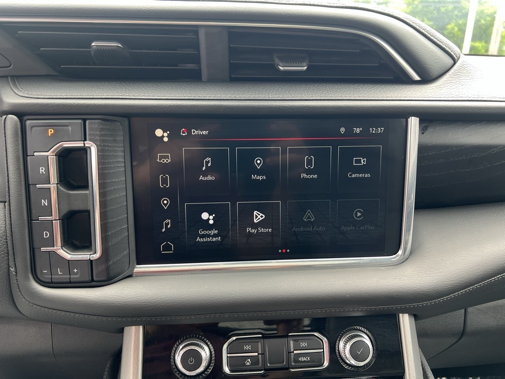 GMC Yukon Denali 4WD 2022