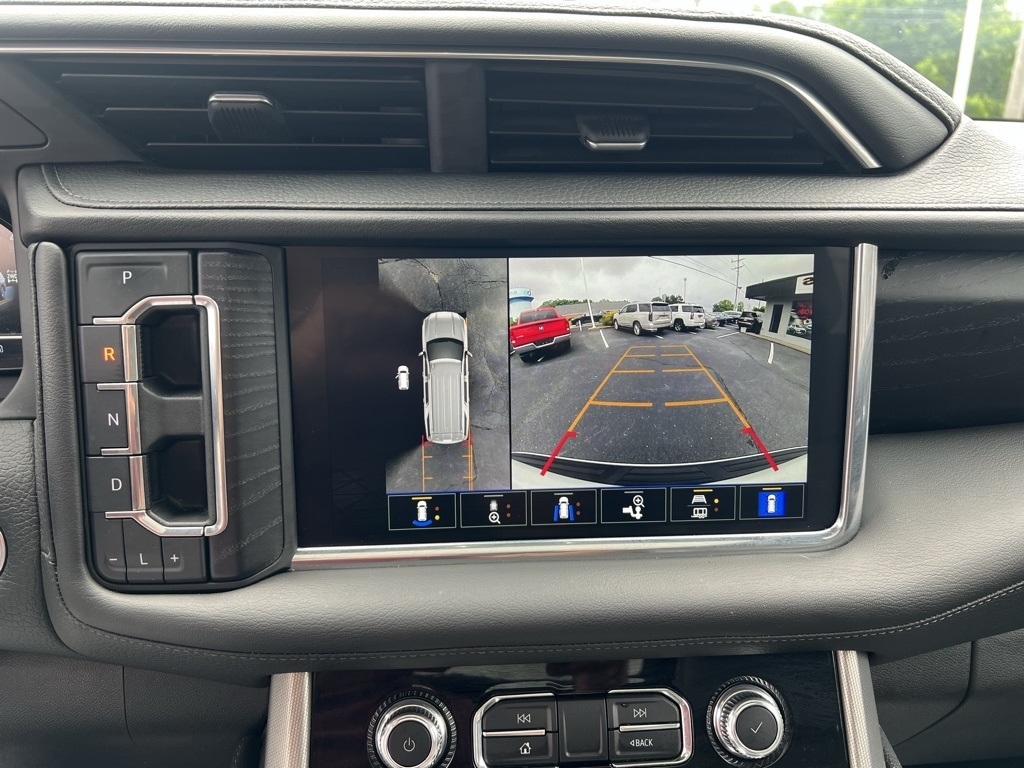 GMC Yukon Denali 4WD 2022