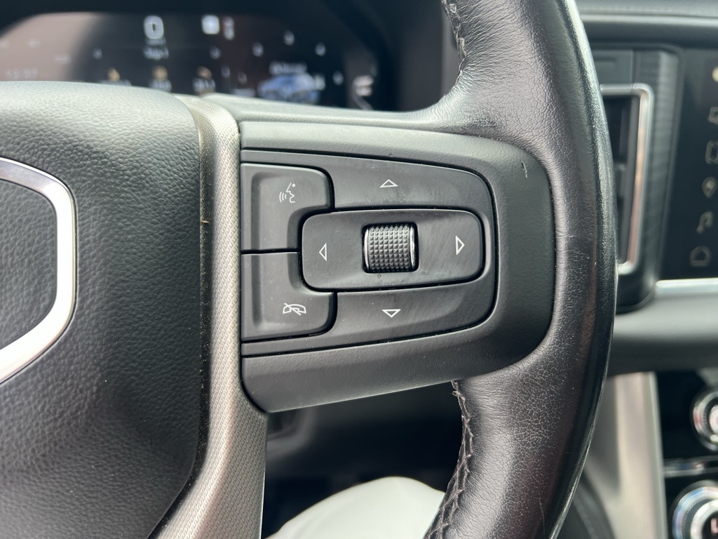 GMC Yukon Denali 4WD 2022