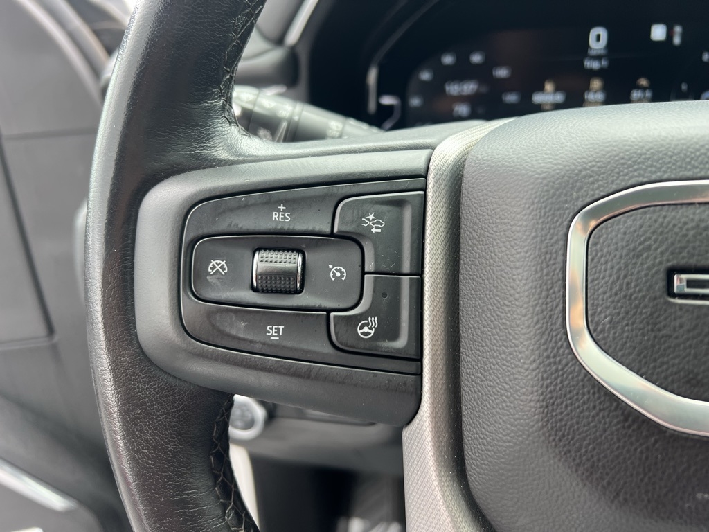 GMC Yukon Denali 4WD 2022